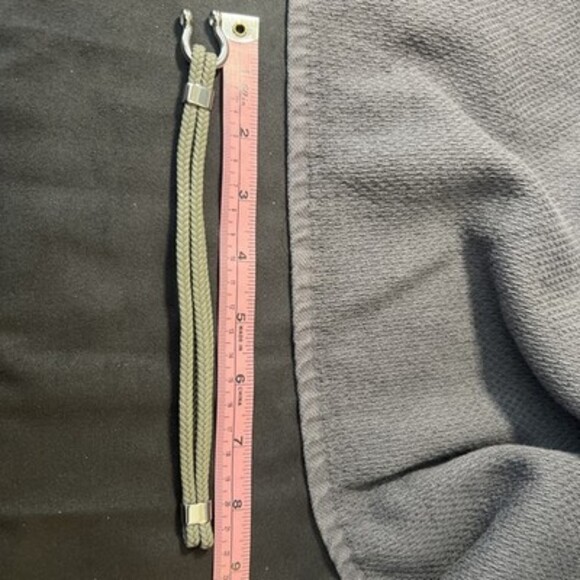 Men’s leather braided bracelet Grey - Picture 8 of 8